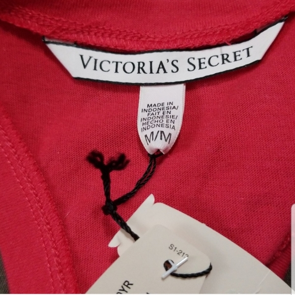 Victoria's Secret Stay The Night Sleep Tank NWT - Picture 4 of 6